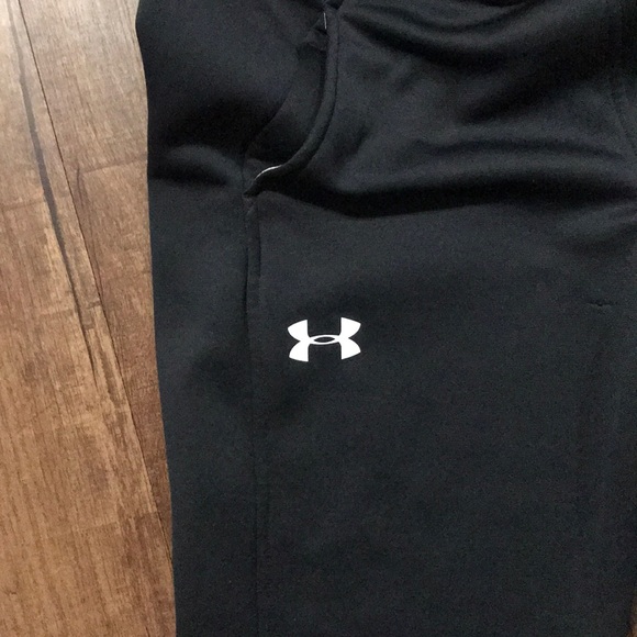 UA pants - Picture 4 of 6